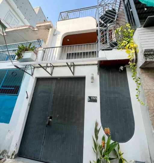 Nhà mới đẹp 48m², hẻm xe hơi – 3PN, tặng nội thất cao cấp, 4,5 tỷ