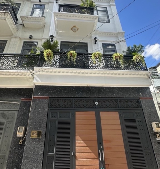 Nhà Gần MT Trần Thị Năm Quận 12 – 1 Trệt 3 Lầu Có Tum – Hẻm Ô Tô Đậu Ngày Đêm – Giá 5.85 Tỷ