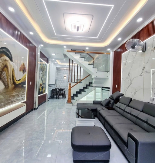 Bán nhà 2 tầng hẻm xe hơi Tân Chánh Hiệp, Quận 12, diện tích 42m², 2 phòng ngủ